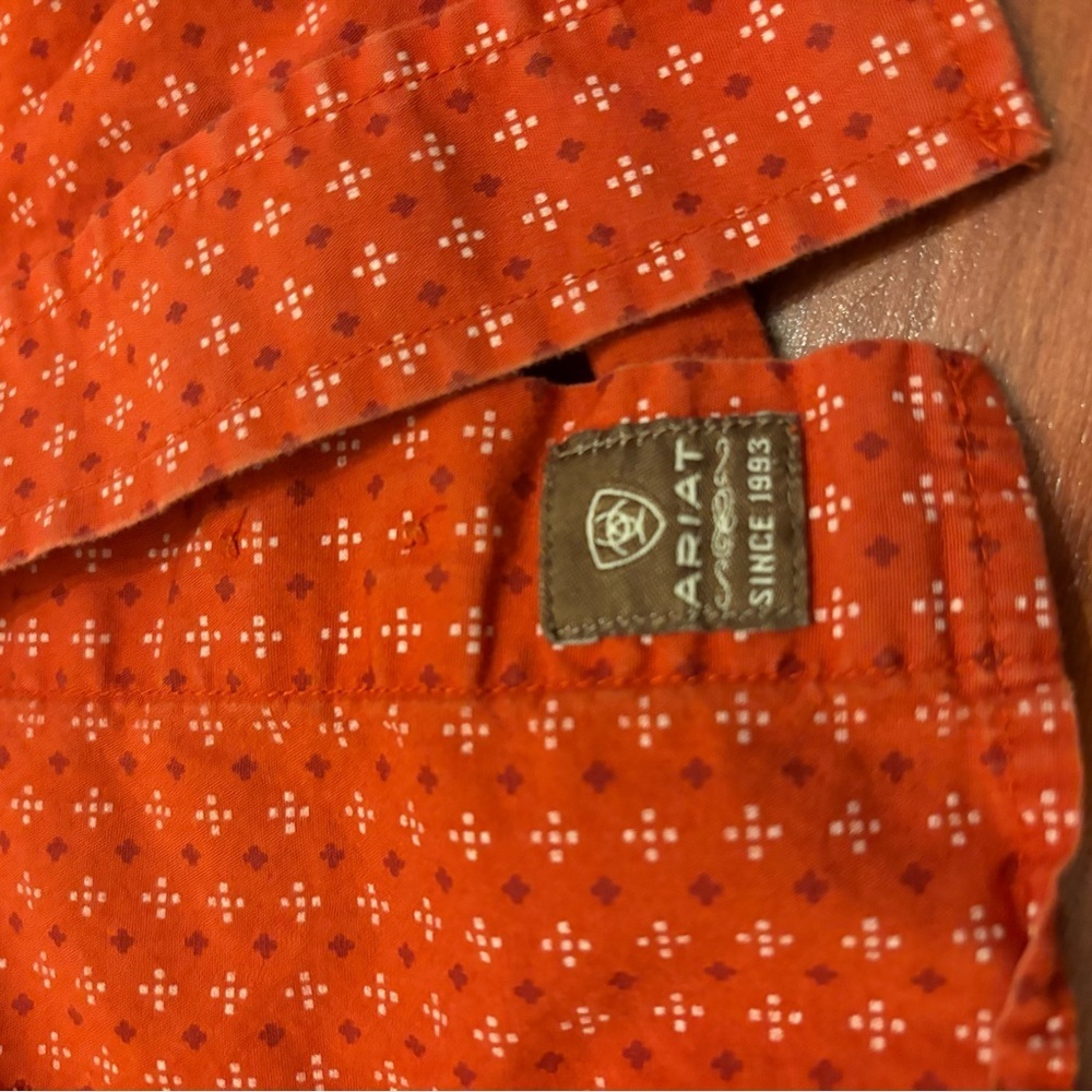 Ariat Men's Button-Down Shirt - Red Geometric Print - Picture 7 of 7